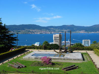 Landscapes and places
(The castro)

-  (Map location). 