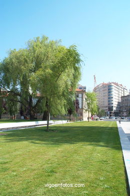 Jardines de la Plaza de la Estrella. 