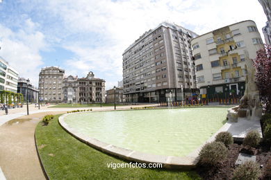 Portugal square
(Others parks and gardens)
. 