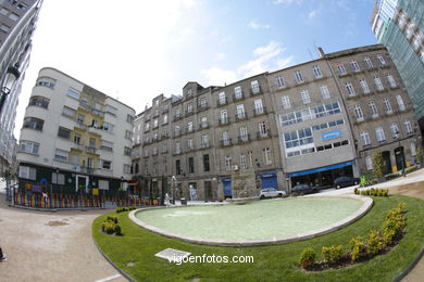 Jardines de la plaza de Portugal. 