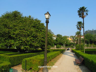 French garden
(Qui�ones de le�n)
. 