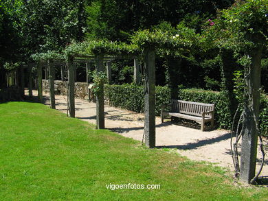 Jardín inglés del Museo-Pazo Quiñones de León (Vigo).