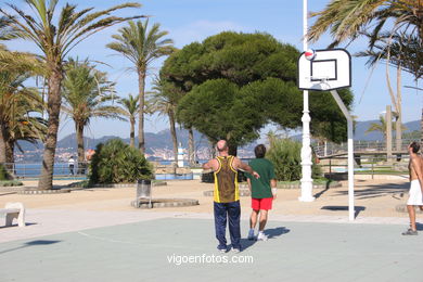 Instalaciones deportivas de la playa de Samil (Vigo).