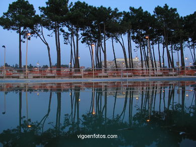 Piscinas de la playa de Samil (Vigo).