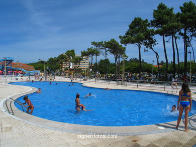 Piscinas de la playa de Samil (Vigo).