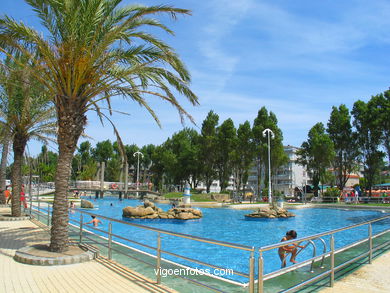 Open-air swinning pool - Samil beach. 