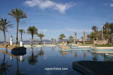 Piscinas de la playa de Samil (Vigo).