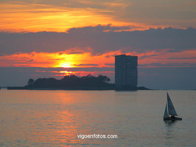 Postas de sol. Samil e Argazada. 