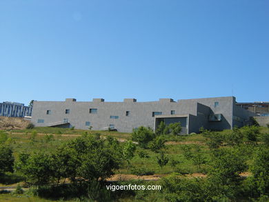 Biblioteca central
- (Map location).