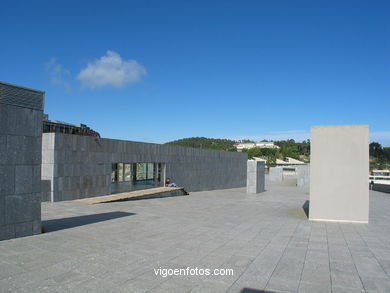 Biblioteca central
- (Map location).