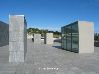 Biblioteca central
- (Map location).