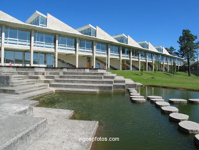 Vista de la Facultad de Económicas y Empresariales.