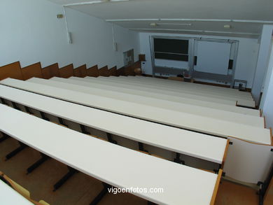 Economic and business
(The campus of vigo)
. 