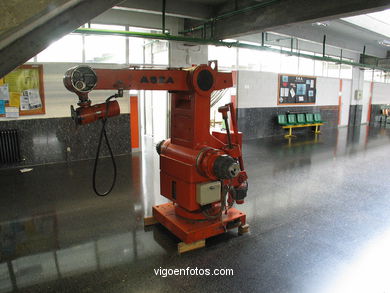 Pasillo de zona de aulas. 