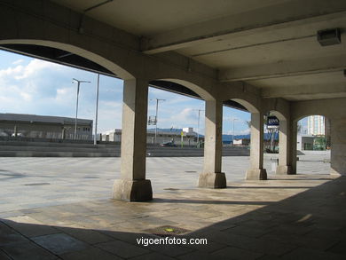 Soportales del Berb�s
(El casco viejo de Vigo)
. 