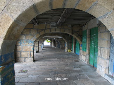 Soportales del Berb�s
(El casco viejo de Vigo)
. 