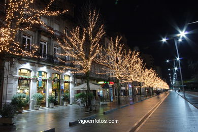 Vigo en Navidad. Iluminación navideña en las calles de Vigo..