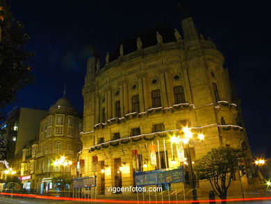 Teatro García Barbón (Centro Cultural Caixanova) - Antonio Palacios (1913) (CALLE POLICARPO SANZ)
- (Ver mapa).