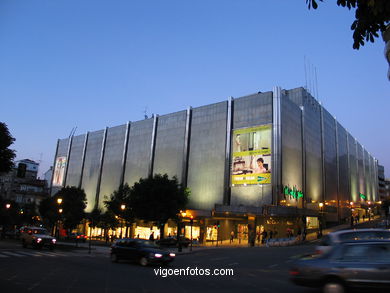 El Corte Ingl�s  (AVDA GRAN VIA)
-  (Ver mapa). 