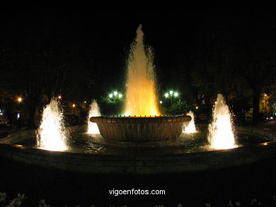 Fuente central Alameda 
-  (Map location). 