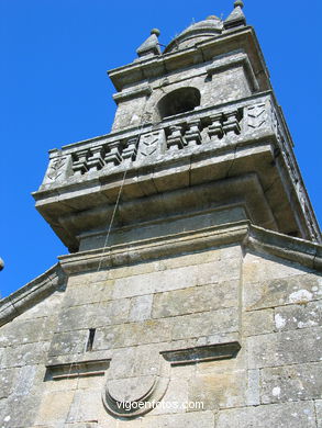 Iglesia de San Pedro de Domaio. 