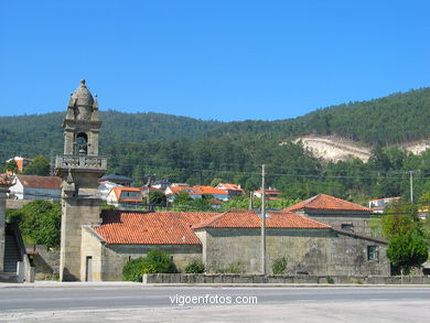 Iglesia de San Pedro de Domaio - Moa�a. 