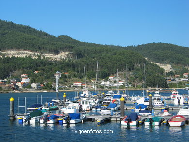 Puerto deportivo Domaio - Moa�a. 