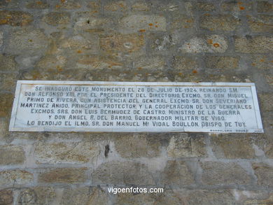 Monumento a la Marina Universal. 