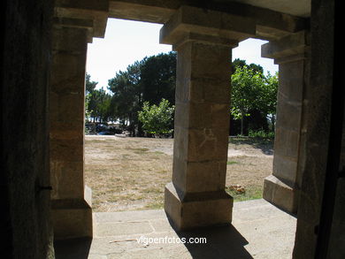 Monumento a la Marina Universal - Nigrán.
