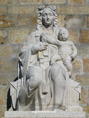 Monumento a la Marina Universal - Nigrán.