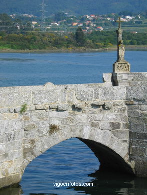 Puente rom�nico da Ramallosa. 