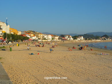 Playa de Panx�n - Nigr�n. 