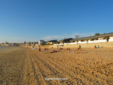 Playa de Panx�n - Nigr�n. 