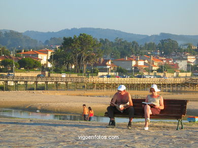 Playa de Panx�n - Nigr�n. 