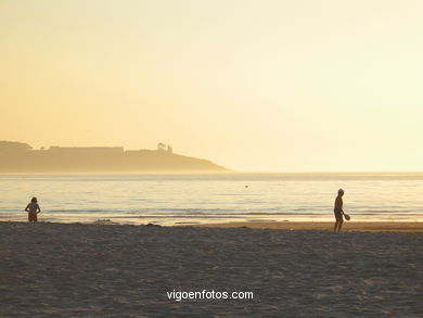 Playa de Panx�n - Nigr�n. 