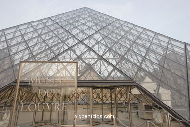 City of Paris (photos). 