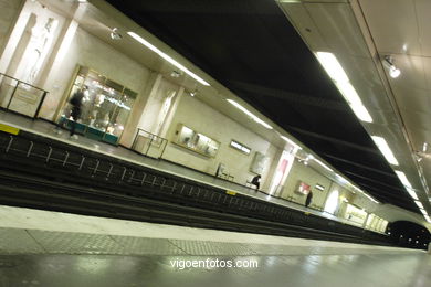 City of Paris (photos). 