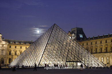 City of Paris - Images and pics of travels and trips. France.