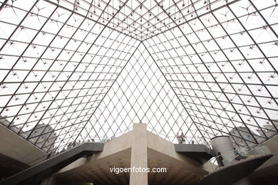 Museo Louvre - Mus�e du Louvre - Par�s - Viaje. Fotos e im�genes de Par�s.. 