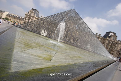 Museo Louvre - Musée du Louvre - París - Viaje. Fotos e imágenes de París..