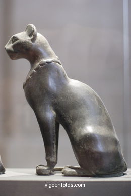 Egipto y civilizaciones. Museo Louvre (Interiores) - Mus�e du Louvre - Par�s - Viaje. Fotos e im�genes de Par�s.. 