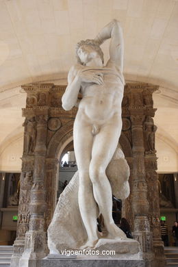 Museo Louvre (Interiores) - Musée du Louvre - París - Viaje. Fotos e imágenes de París..