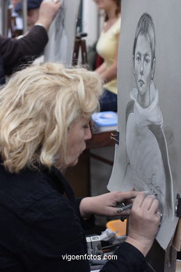 Many artists had studios or worked around the community of Montmartre such as Salvador Dalí, Claude Monet, Pablo Picasso and Vincent van Gogh. Paris - Images and pics..
