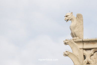 Gargoyles of the Cathedral of Notre Dame - La Cité - Paris - Images and pics of travels and trips..