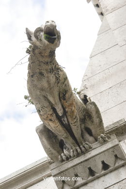 Gargoyles of Sacré Coeur - Basilique du Sacré-Coeur - Montmartre - Paris - Images and pics of travels and trips. France.