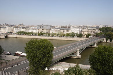 El Sena en París. Paseos por el río Sena. (Seine) - París - Viaje. Fotos e imágenes de París..