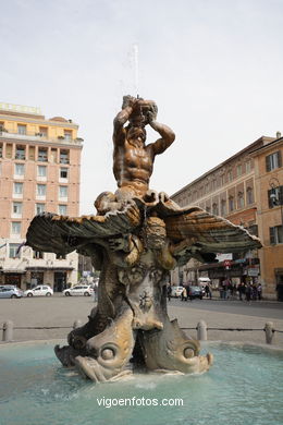 Fuente del Tritn (Piazza Barberini). 