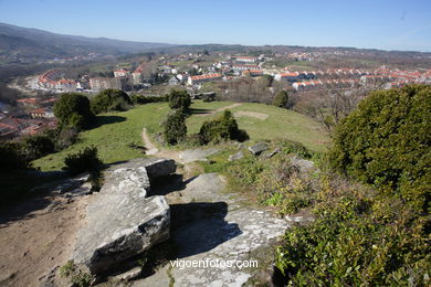 Penedo da Vela y Castillo. 