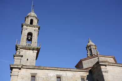 Iglesia de San Benito y Cruceiros. 