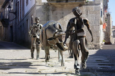 Escultura da Festa do Boi. 